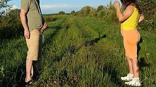 i risk public outdoor fuck with huge-tit latina nympho stranger flashing