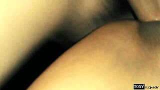 Neighbor Milf Begs for Anal Creampie While Hubby Works