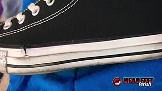 cassandra cain makes you worship her dirty sneakers now