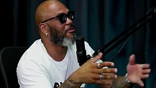 her story starts with binho ted in jail now she organizes hot sex talks natzinha morena