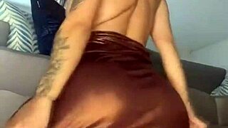 Heartbroken Cuckold Husband Watches Wife's Outdoor Masturbation Videos