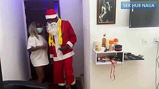 Ebonypetite housewife screams hardcore under Santa during Christmas fuck