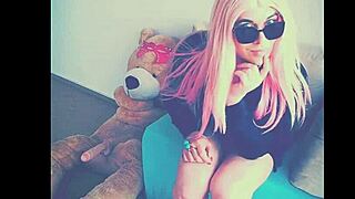 Veronica daily shakes trans ass rides dildo crossdressed fun