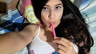 Niñera cachonda drains you twice with big tits?