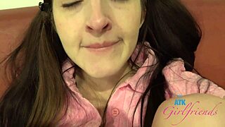 oh god, tifa quinn's cute pussy throbs from my tongue and fingers till she cums hard