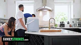 uhh independence day parody with father-in-law and latina family fun