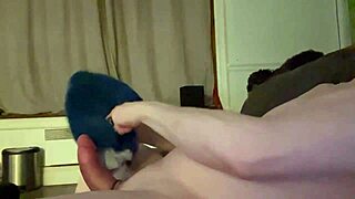 Amateur homemade sluts get wrecked in wild cumshot facials!