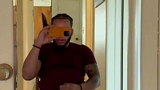facetime my muscular body while i stroke monster cock for you