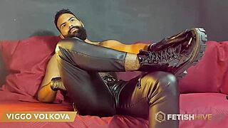 ROBUST HAIRY MUSCLE STUD VIGGO VOLKOVA FREAKS OUT WITH LEATHER GLOVES