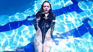 Jessica Bunny latex doll submerged in wet pussy pool play?