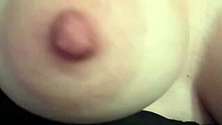 super horny italian milf artemisia flashes juicy big tits 😍