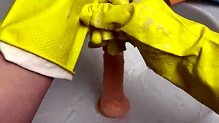housewife cleans her dripping dildo post-pussy play in homemade tease