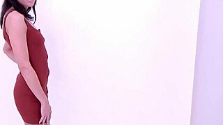 sexy milf fucked hard at photoshoot till she cums?