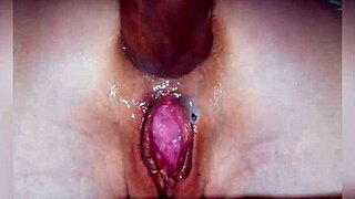 Housewife's juicy ass gapes wide in real homemade anal squirting orgasm