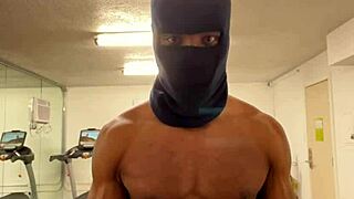 ripped cali bodybuilder uses strong arms to lift and fuck athletic ladies outdoors.