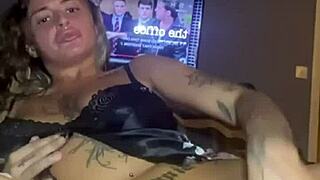 thick goth teen fucks her big ass before parents get home