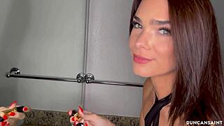 Babe Ivy Ireland Worships Muscular Big Cock Fetish