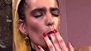 Brunette MILF ASS FINGERED PUSSY FUCKED Cumshot Facial Stockings