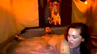 quick creampie fuck in hot tub with santana red!! 🔥🛁💦