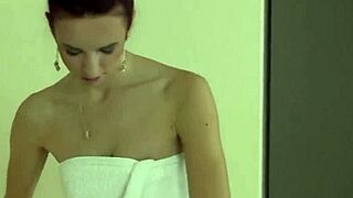 Shaved Redhead Fingers Natural Tits Gently