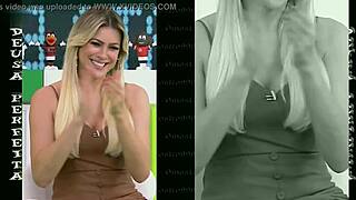 renata fan's teasing decote steals the jogo aberto show