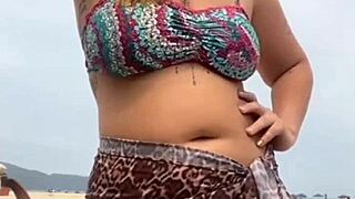 got naked on the beach he got hard i grabbed his cock quick 😏🏖️