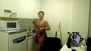 Wife sneaks plumber anal fill while hubby waits in dining room