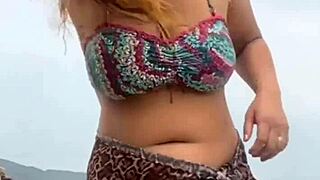 got naked on the beach he got hard i grabbed his cock quick 😏🏖️