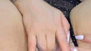 Sexy Colombian Solo Masturbation with Incredible Squirting Toy Show!