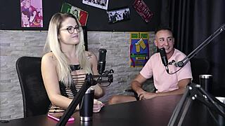 joice muller posts lingerie pic but feels no woman attraction in homemade content