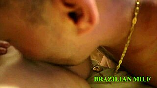 descobri minha meia-irmã sapatão adora cu no red sheer completo