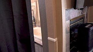 quarantined horny step aunt makayla cox deepthroat creampie screams