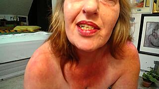 Dawnskye1962's curvy mature ass cums hard in retro copper panties.