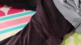 Cousin sucks my cock downstairs! 😈🍆