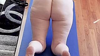 Jerk off to hot BBW naked yoga poses