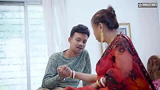 Desi Husband Shows How to Fuck Two Pregnant Desi Wives Threesome