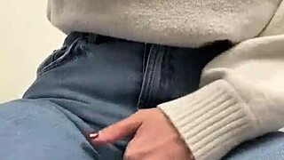 Innocent checkup hides quick masturbation orgasm in doctor's office
