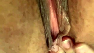 verification vid shows me fingering wet pussy till soaked