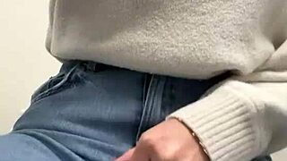 Innocent checkup hides quick masturbation orgasm in doctor's office