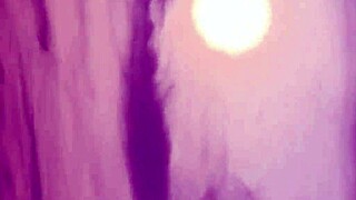 upskirt latina mature bares shaved pussy no panties