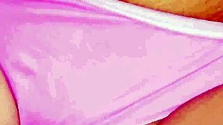 riya's closeup shaved pussy fuck cums desi style 😍💦