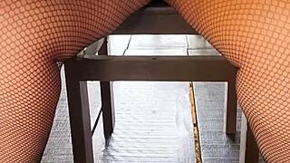 upskirt latina mature bares shaved pussy no panties