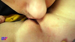 wanna taste my girlfriend's sweet pussy up close?