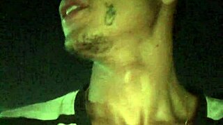 quick wank in the market parking lot 🚗😏