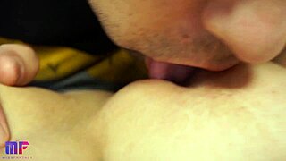 wanna taste my girlfriend's sweet pussy up close?