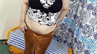 Arab BBW Stepmom Bareback Doggystyle Anal Slam