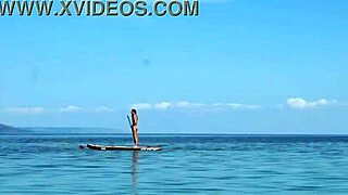 Kayak threesome turns into amateur mature outdoor fuck