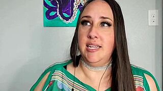 ugh my stinky sneaker feet make you jerk to cei foot fetish talk...