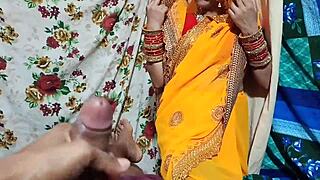 Bahuu sneaks into sasur bedroom for dirty hindi talk