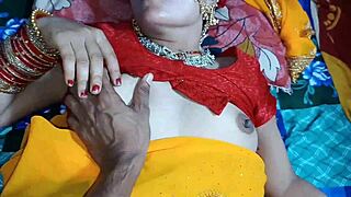 Bahuu sneaks into sasur bedroom for dirty hindi talk